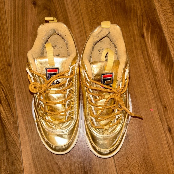 Fila Sneakers - Picture 3 of 6